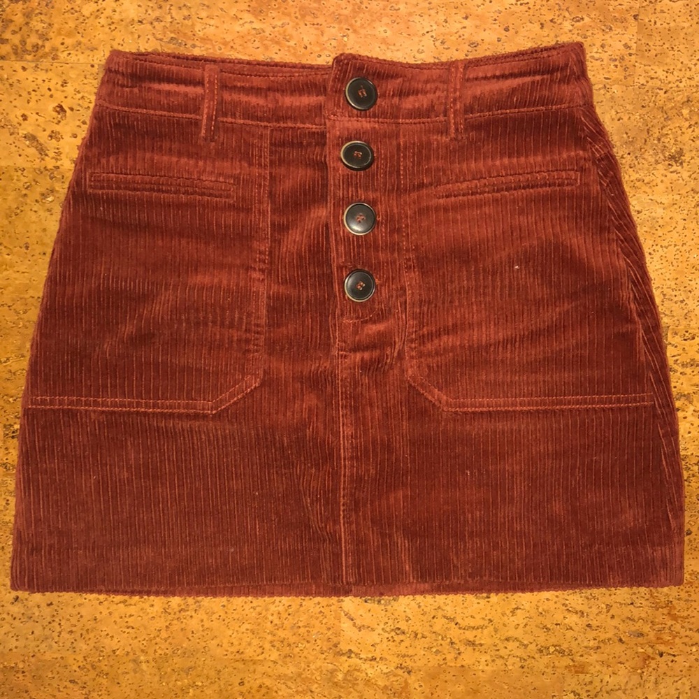 Corduroy Zara skirt!